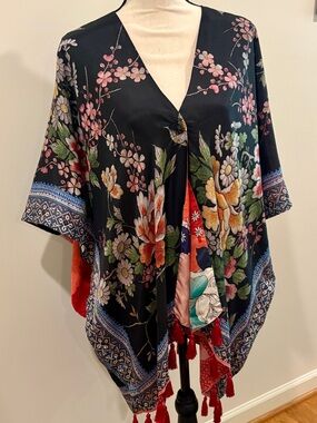 Johnny Was  Silk Reversible  Floral Tassel Kimono